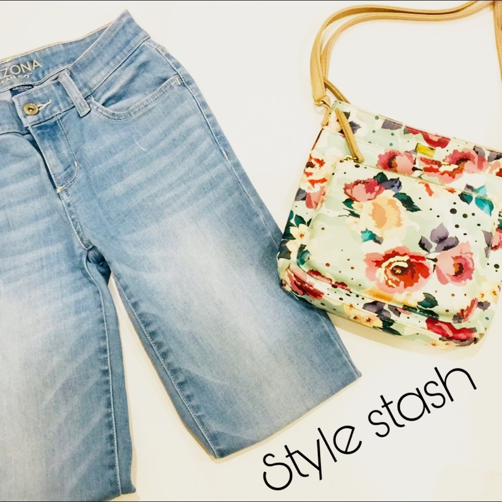 Floral shoulder bag